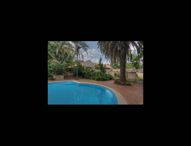 4 BEDROOM FREEHOLD FOR SALE IN MORNINGSIDE